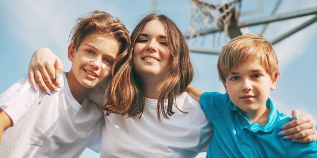enfants équipe de sport